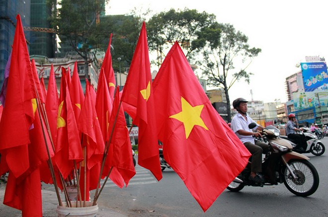 Cờ tổ quốc Việt Nam hàng đẹp