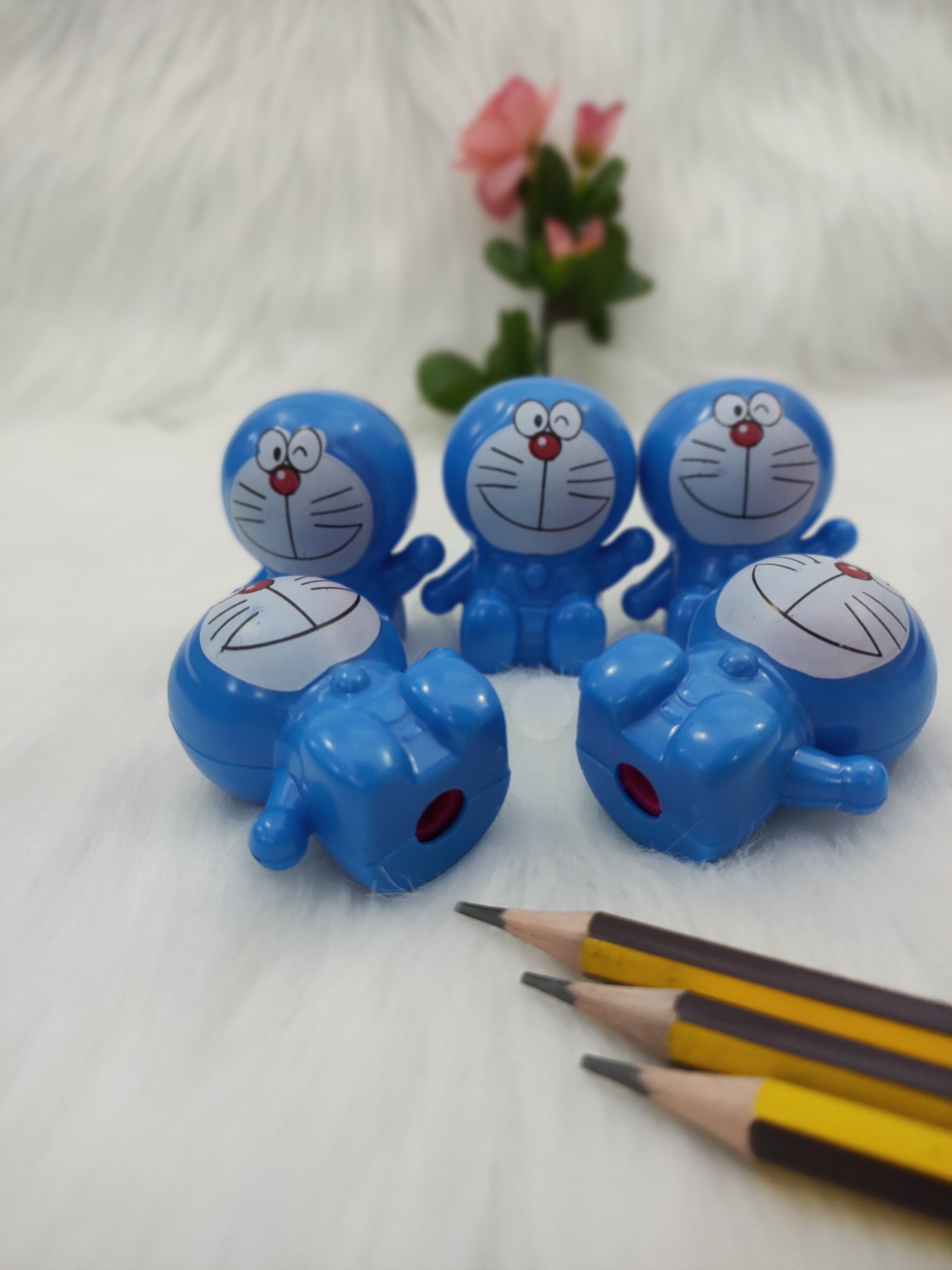 HCM - Compo đồ chuốt Doraemon + bút chì