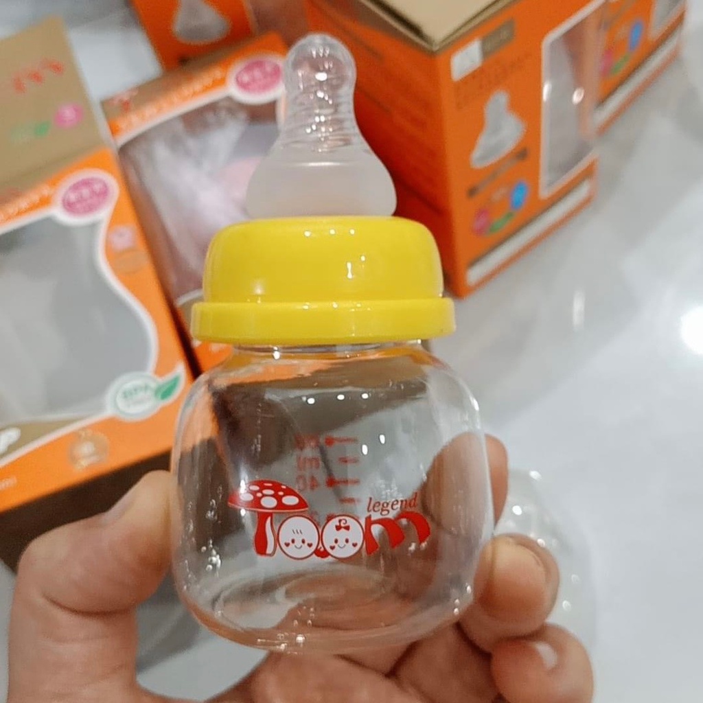 Bình sữa sơ sinh Toom 60ml siêu dễ thương(có tặng núm)