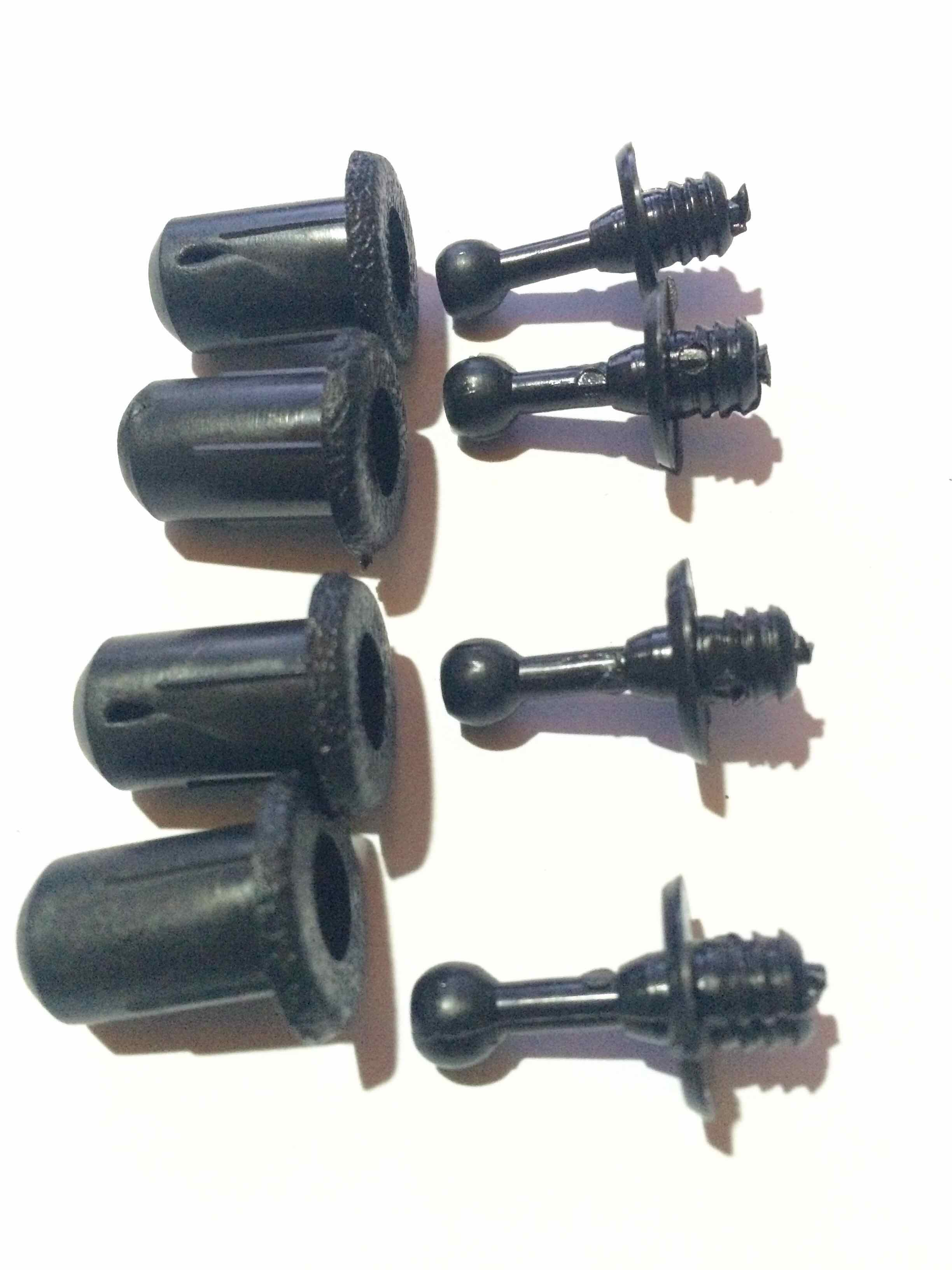 Chân ê căng - chốt ê căng thùng loa : Giá 1 bộ 4 chân như hình - Chanecang