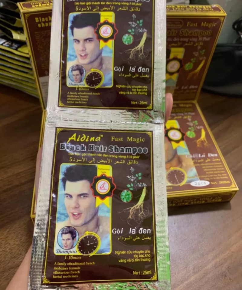 Dầu Gội Là Đen Fast Magic Back Hair Shampoo (Hộp 2 gói)