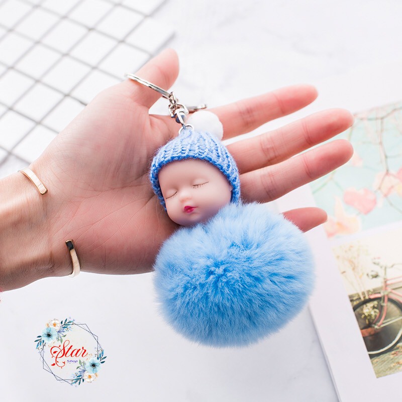 Móc khóa lông hình em bé dễ thương a15