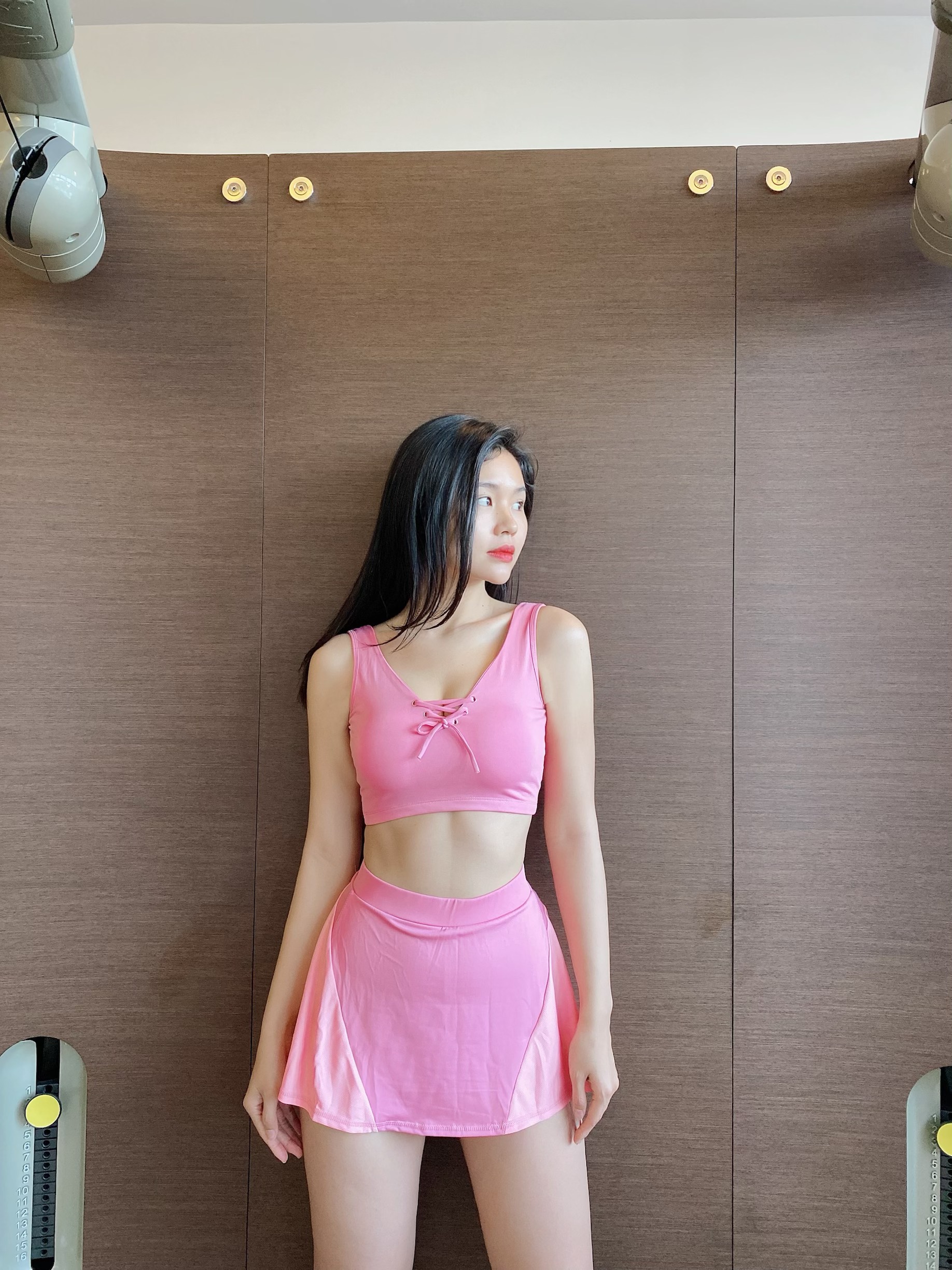 Áo Bra Thể Thao Nữ Tập Gym Đục Lỗ Cột Dây Siêu Xinh