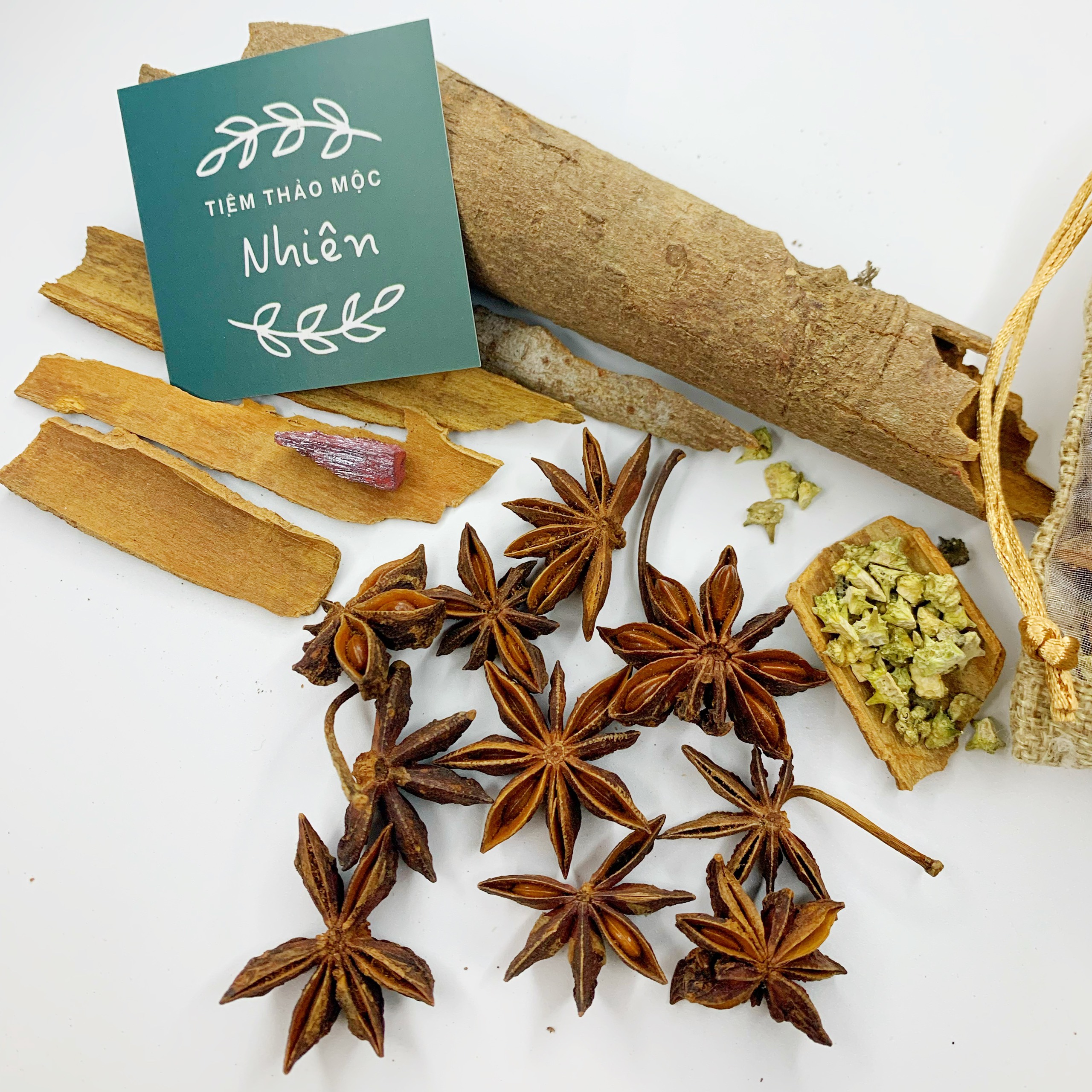 Túi Thơm May Mắn Bình An - Quế Hồi Chu Sa