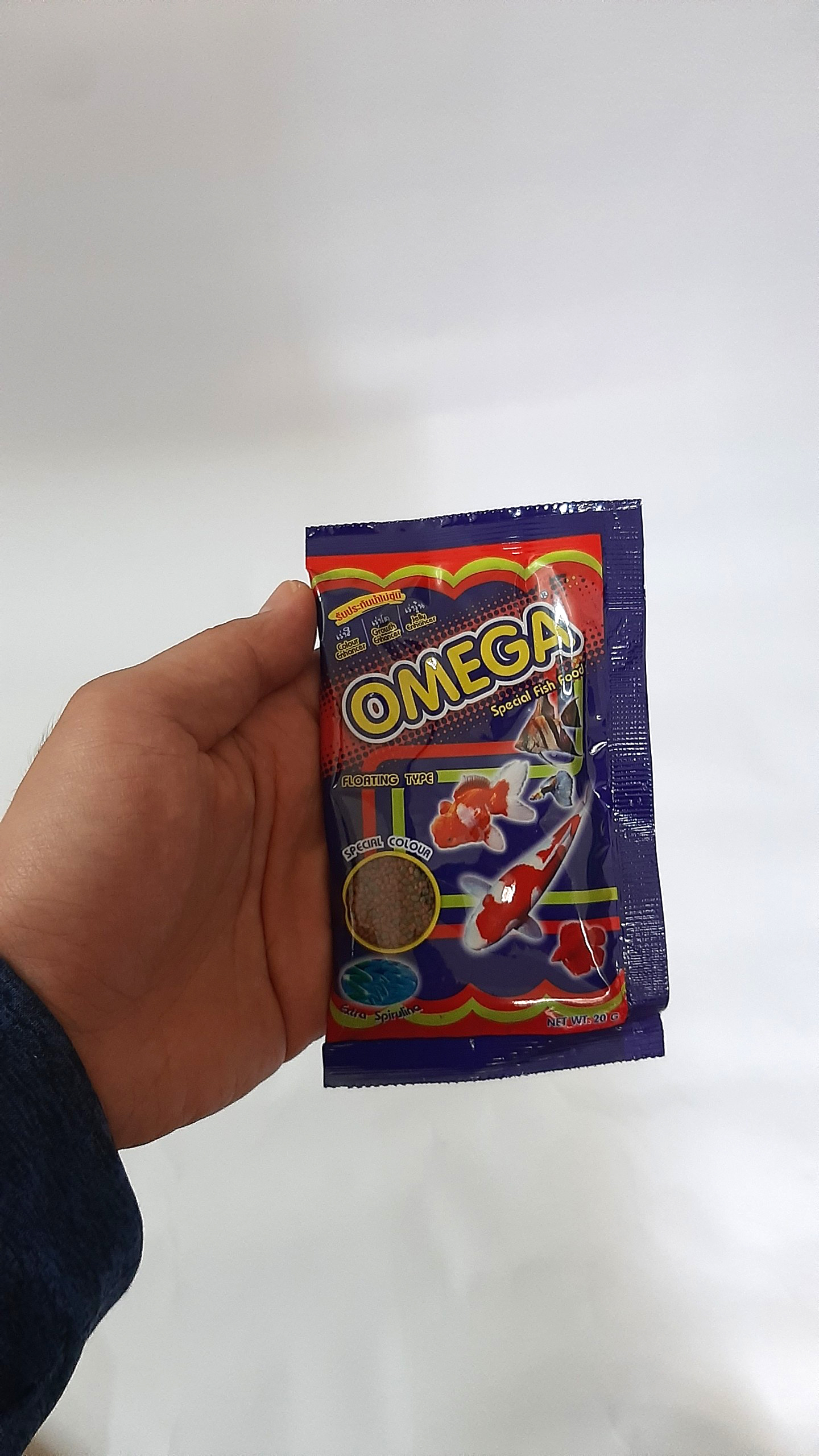 Thức ăn cho cá cảnh Omega, túi 20g, hàng Thái