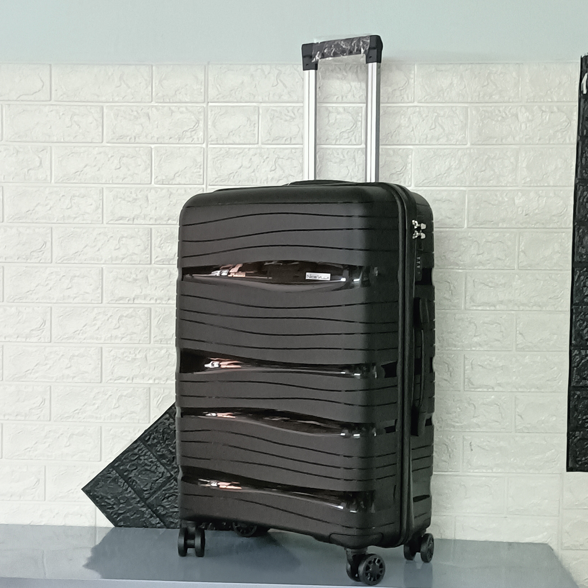 Vali NiceVilla Nhựa Dẻo PP Chống Sốc 20inch và 24inch