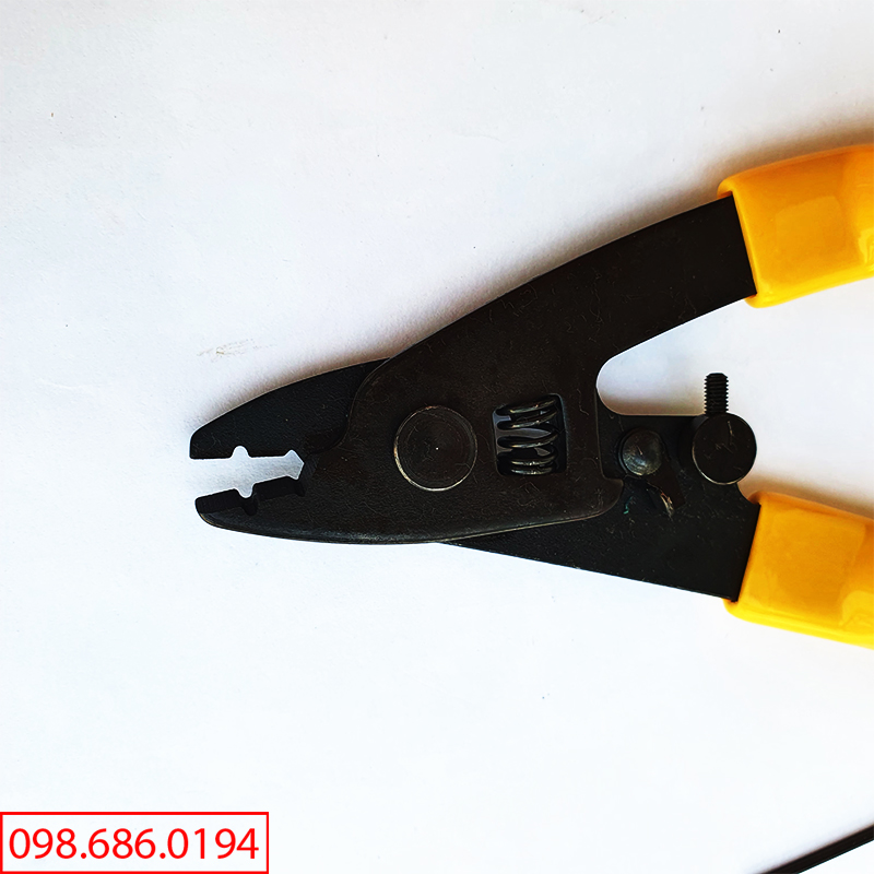 Kìm tuốt sợi quang CFS-2 ( Màu Vàng )