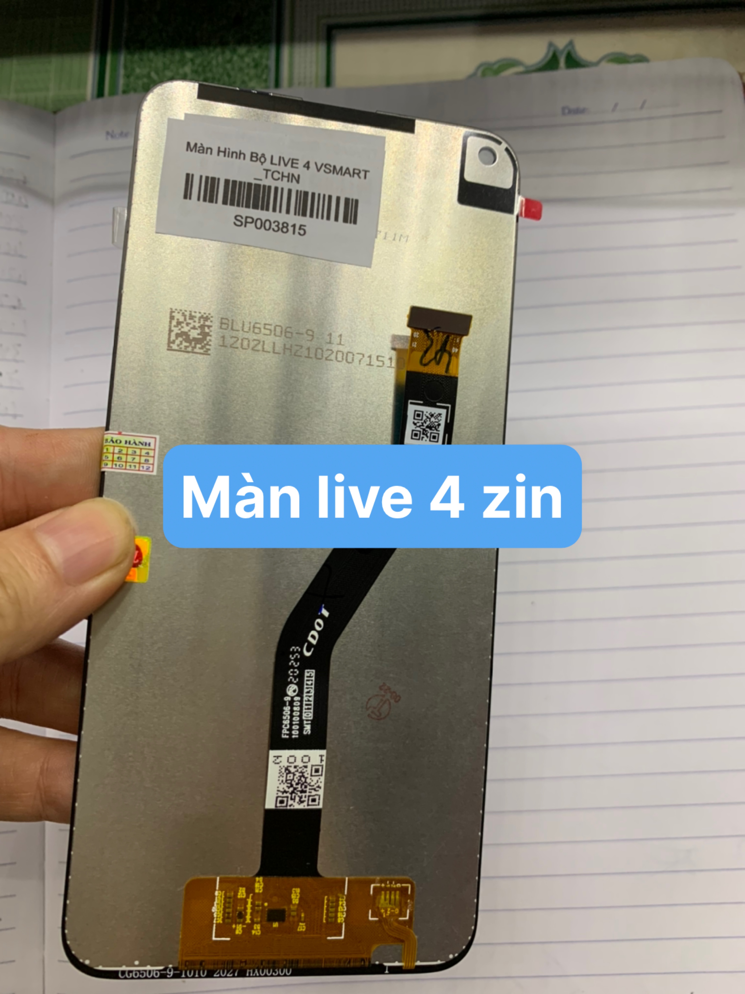 Màn hình zin mới điện thoại vsmart live 4