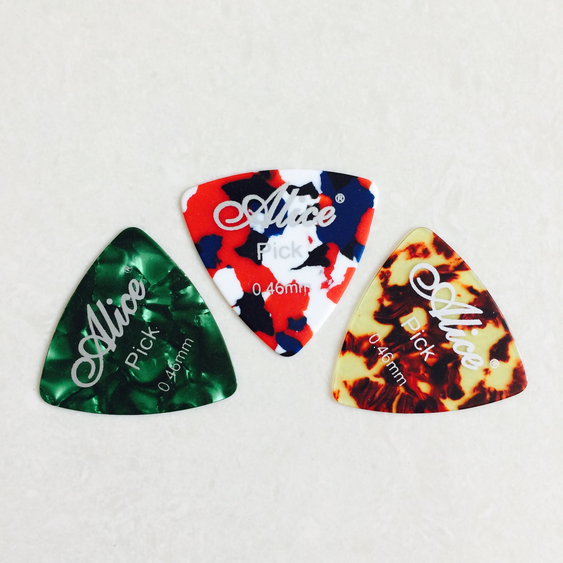 Bộ 3 cái guitar pick Alice 0.46mm mẫu tam giác - Màu ngẫu nhiên Sale rẻ dưới 49k - Duy Guitar Store
