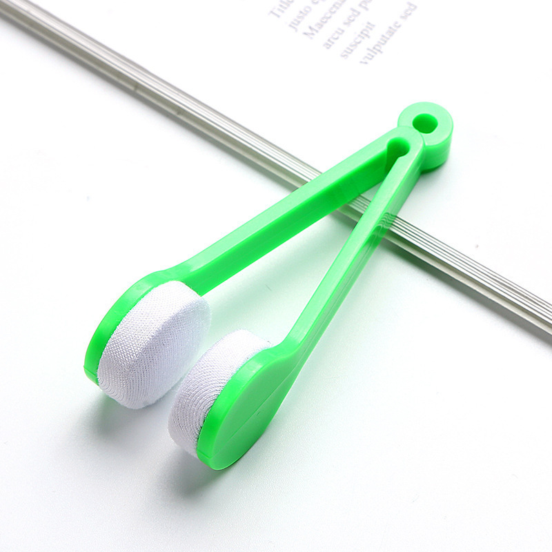 Multi-Purpose Soft Microfiber Eyeglass Cleaning Tool