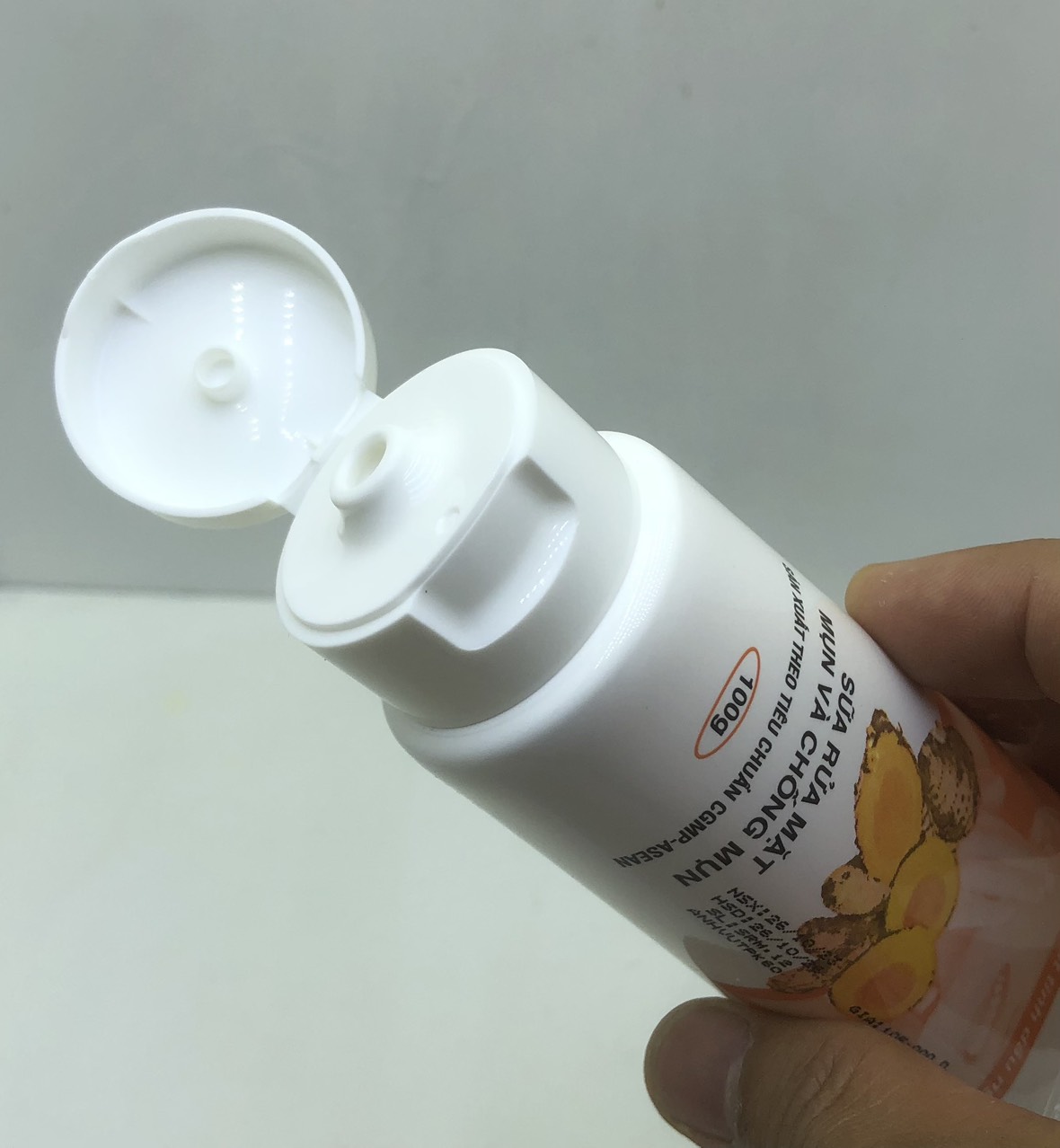 Sữa rửa mặt MissWhite mụn, thâm 100g