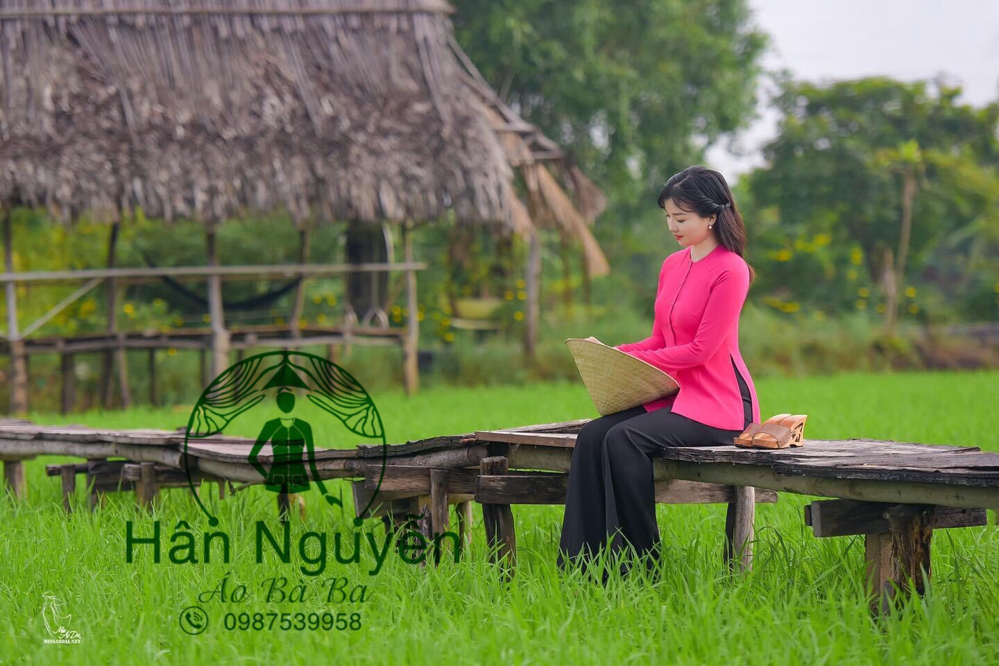 ÁO BÀ BA TRƠN CỔ TRÒN LỤA TẦM Ý (ÁO LẺ)
