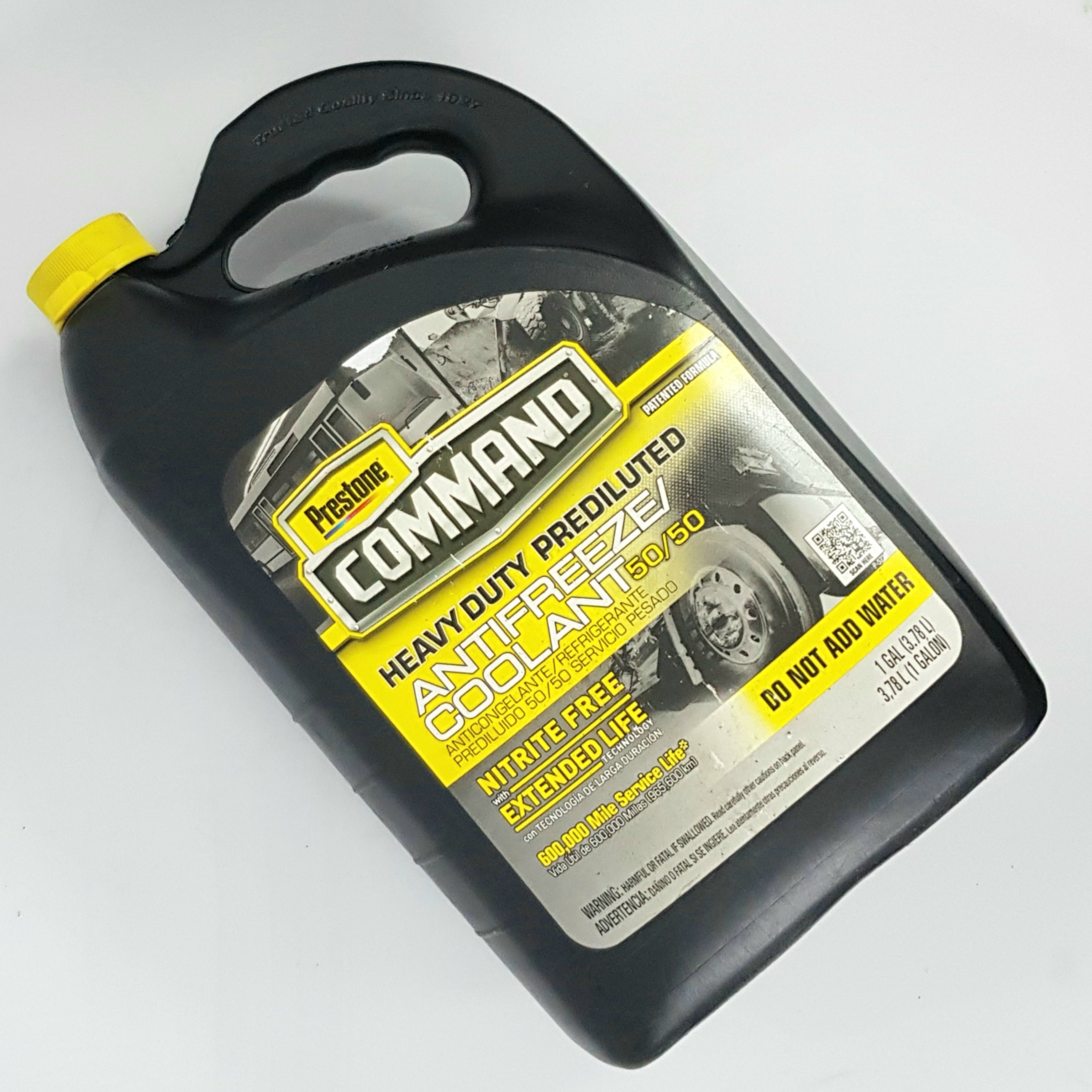 [HCM]Nước làm mát màu vàng Prestone Command Coolant 50/50 3.78L