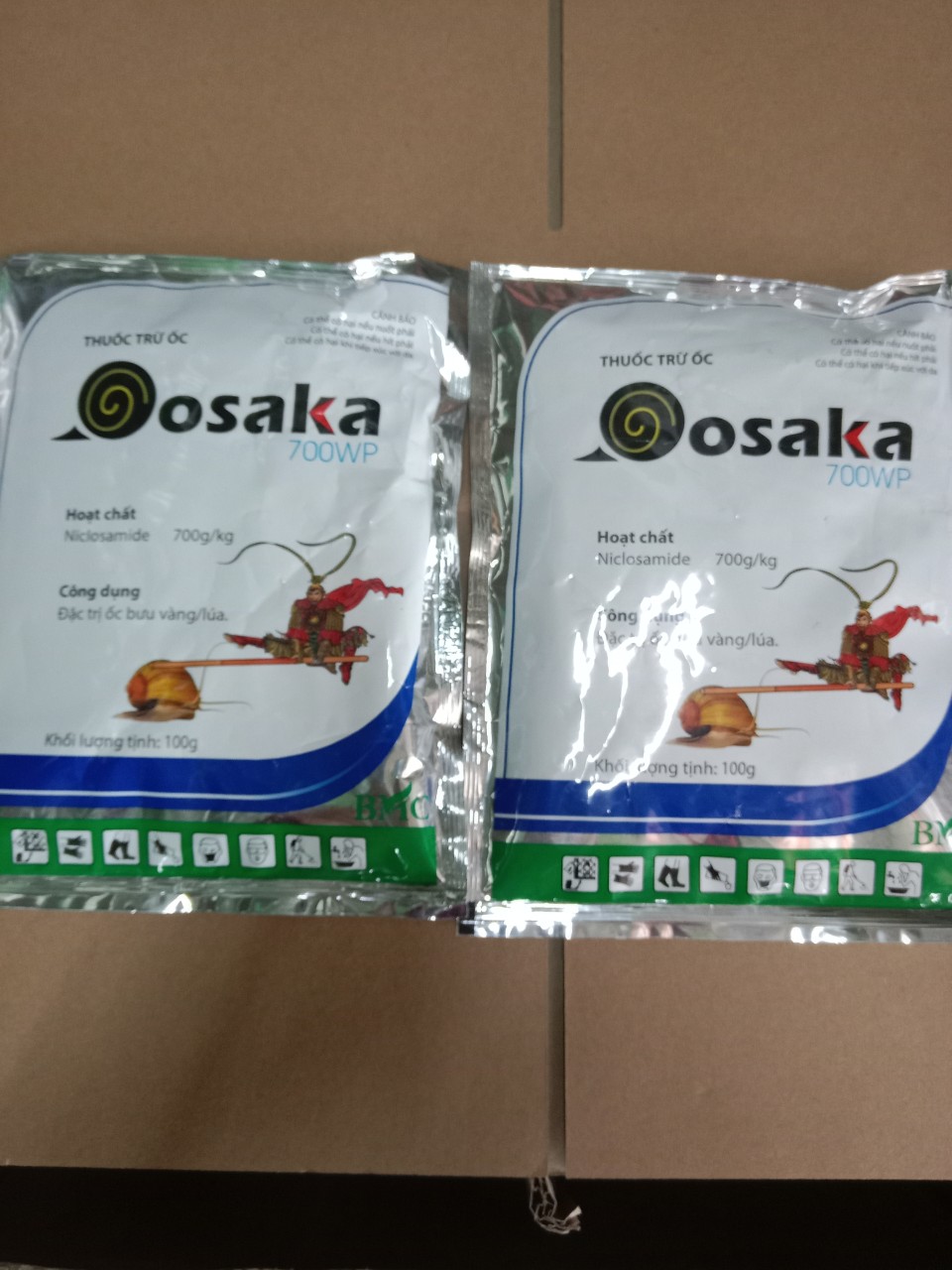Thuốc trừ Ốc Oosaka 700WP 100g (ốc xịt  ốc bưu vàng)- VTNN Năm Bưu