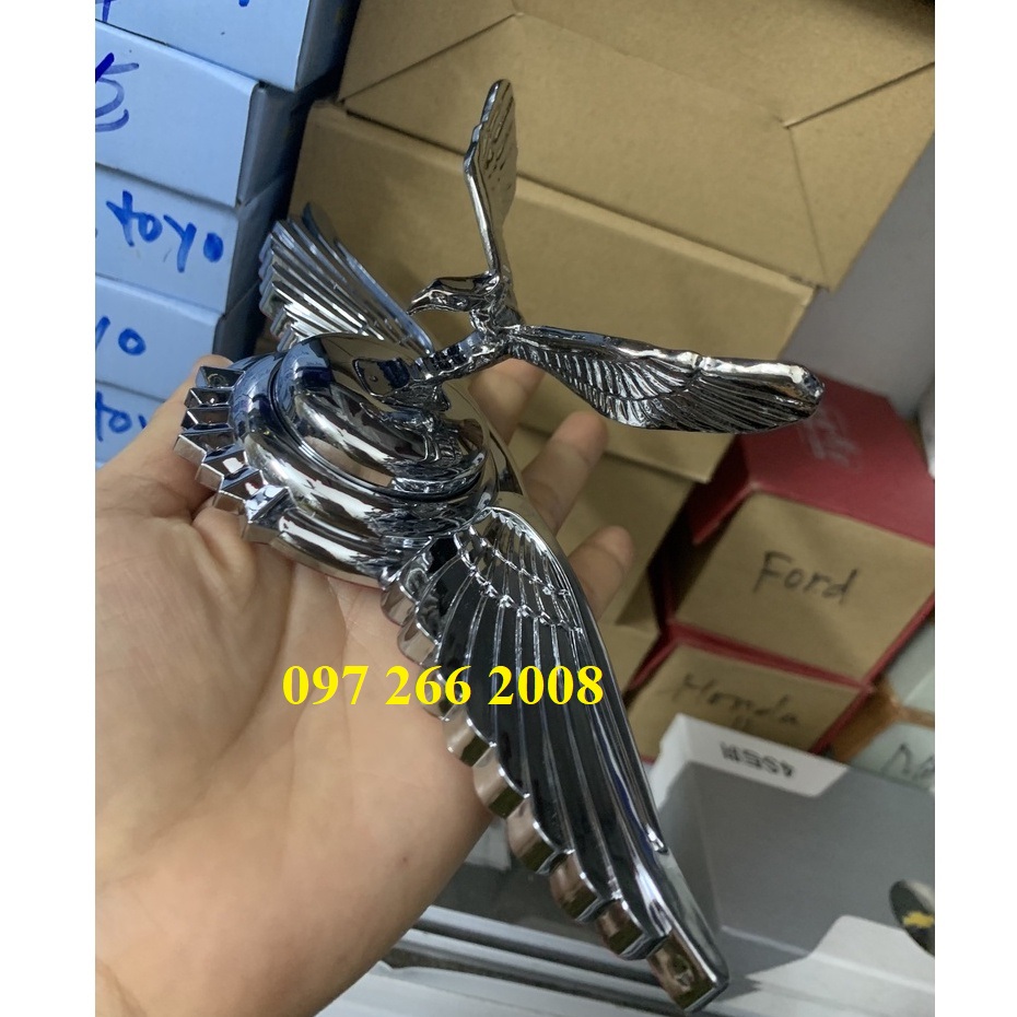 Logo gắn mui xe oto, capo xe ô tô hình chim đại bàng, có sẵn băng keo dính