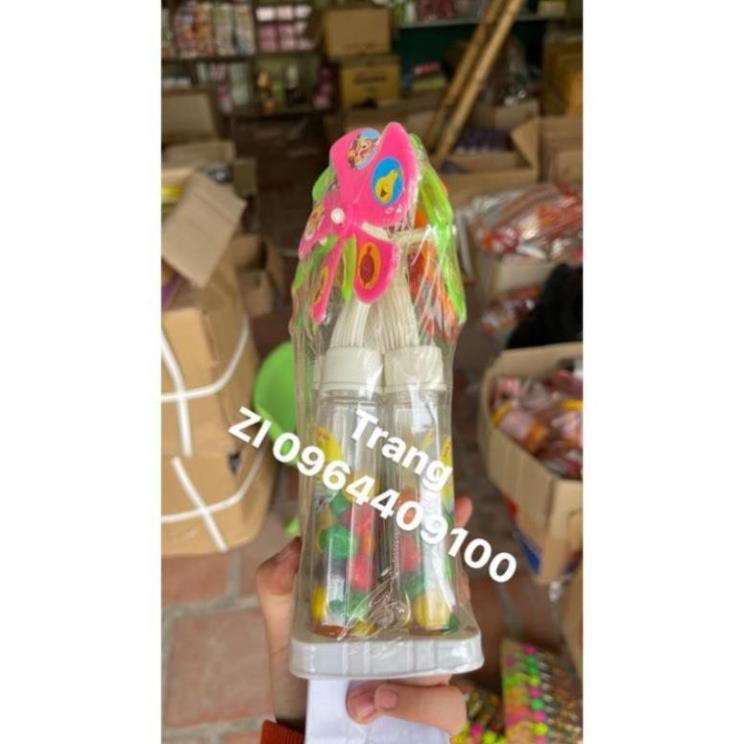 Vỉ 12 chiếc kẹo socola chong chóng