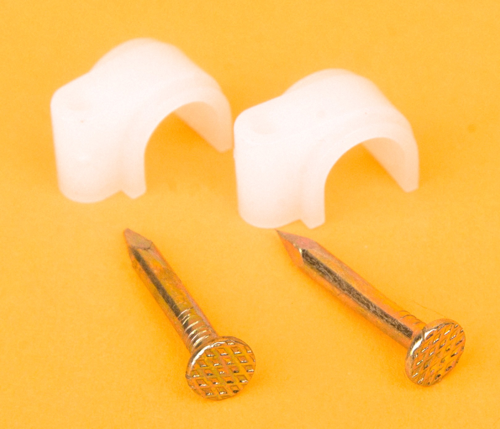 [HCM]800 Móc đóng ống dây điện 05mm