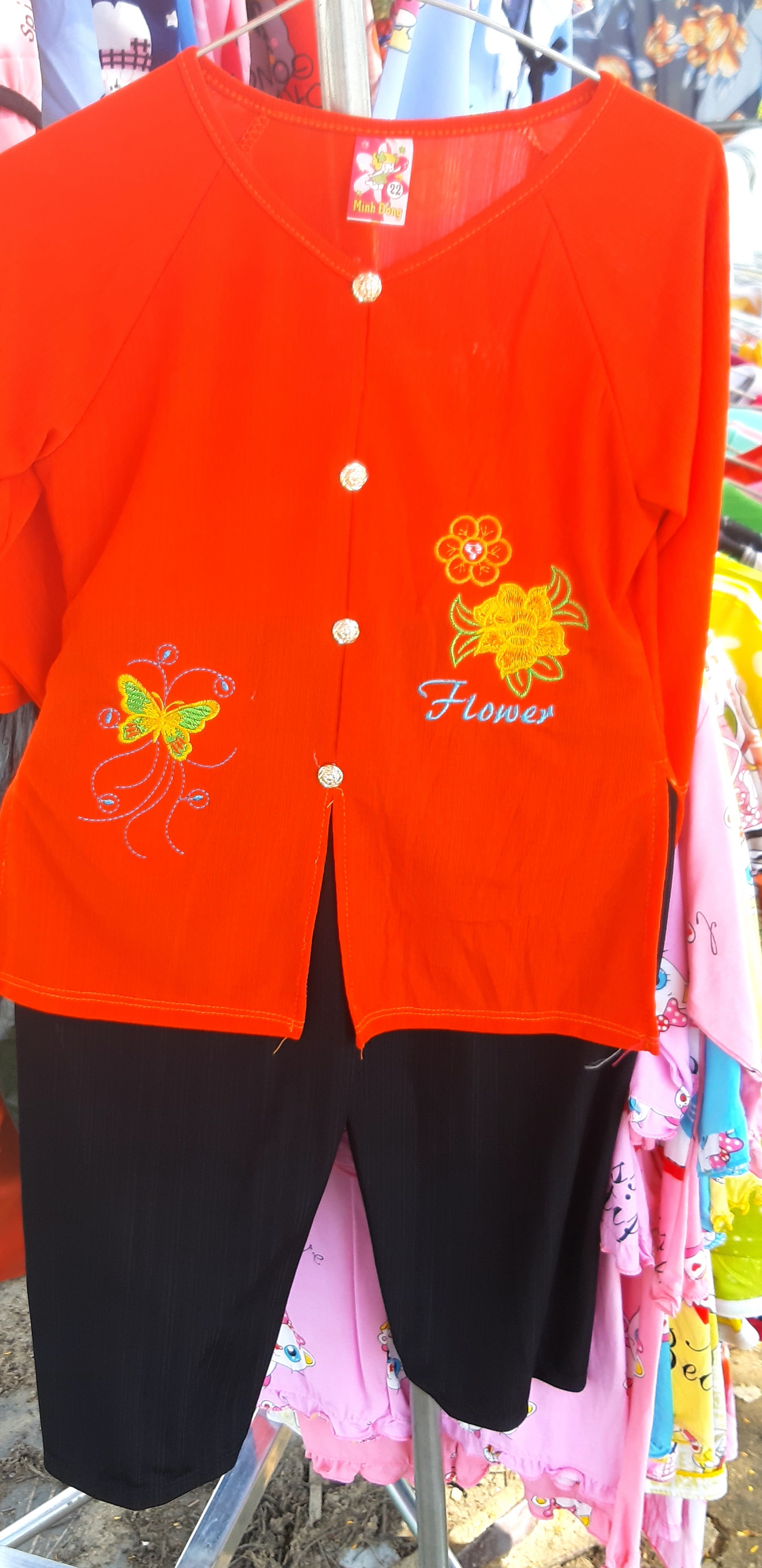 Quần áo bà ba cho bé gái