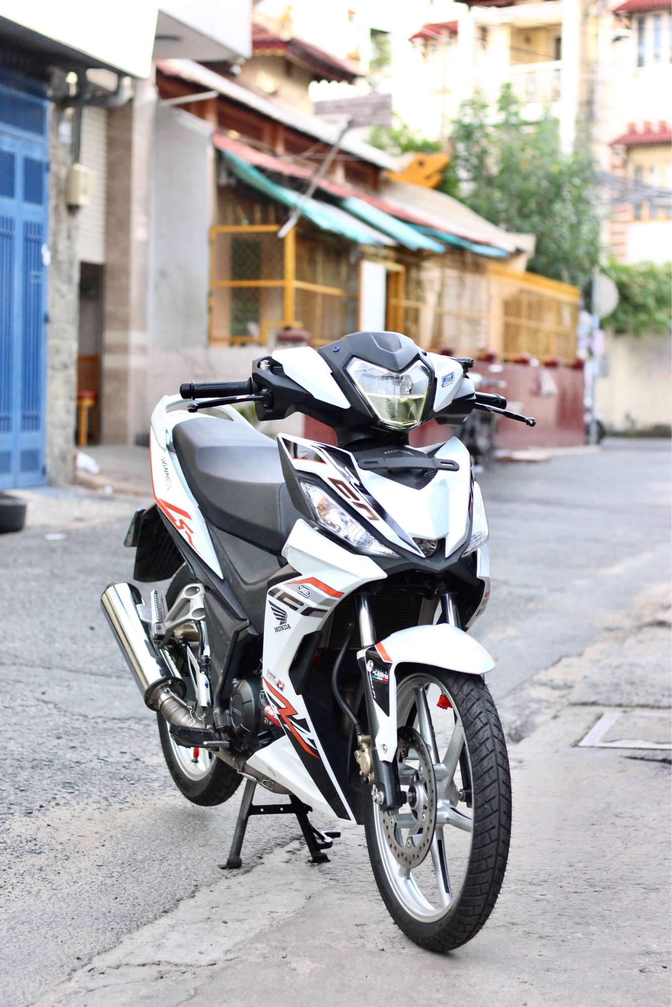Tem rời Winner 150 dán xe trắng