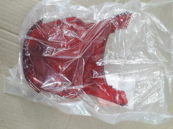 Kính đèn hậu Su Smash