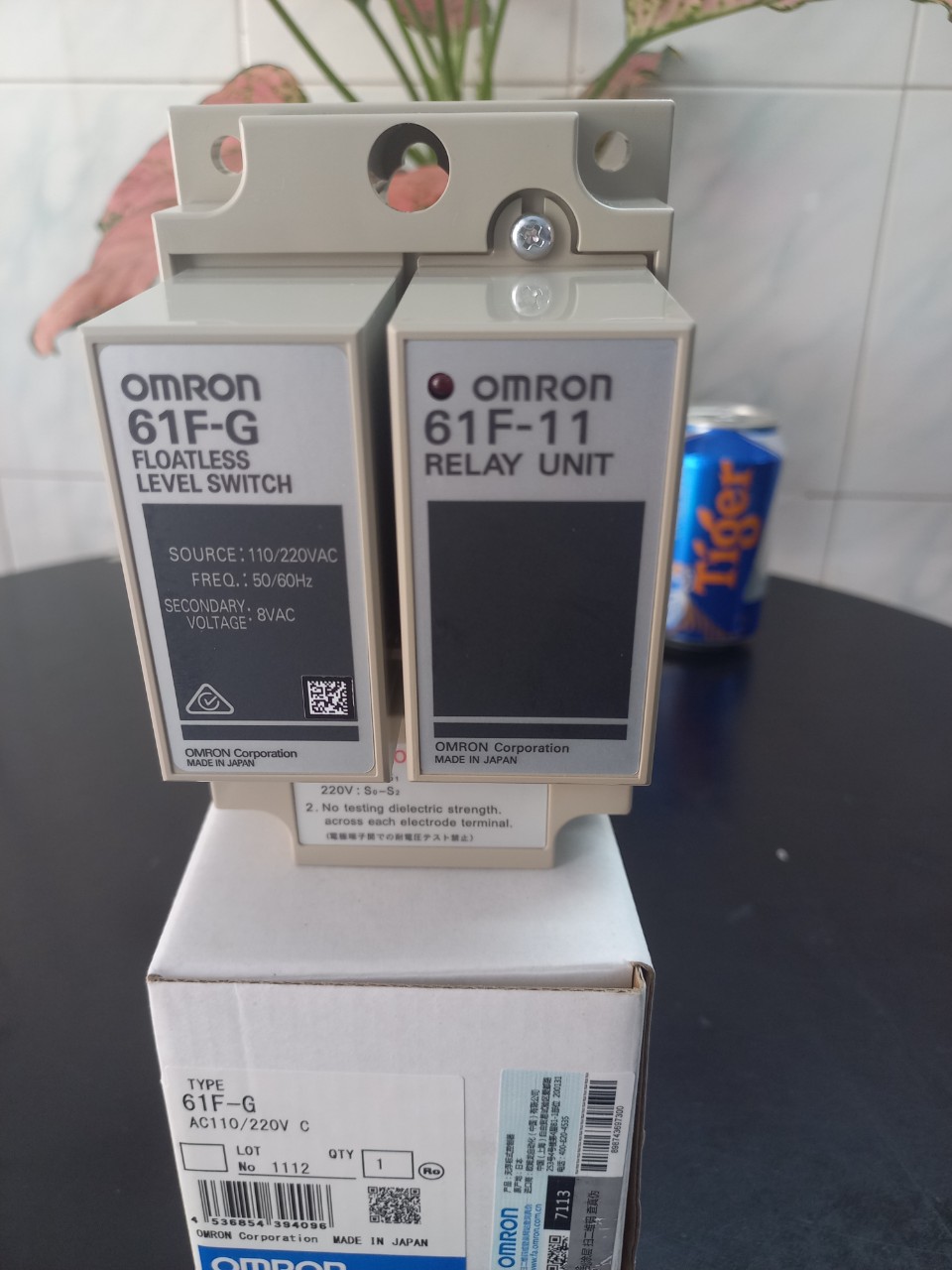 Bộ điều khiển mực nước omron 61f-g ac110/220
