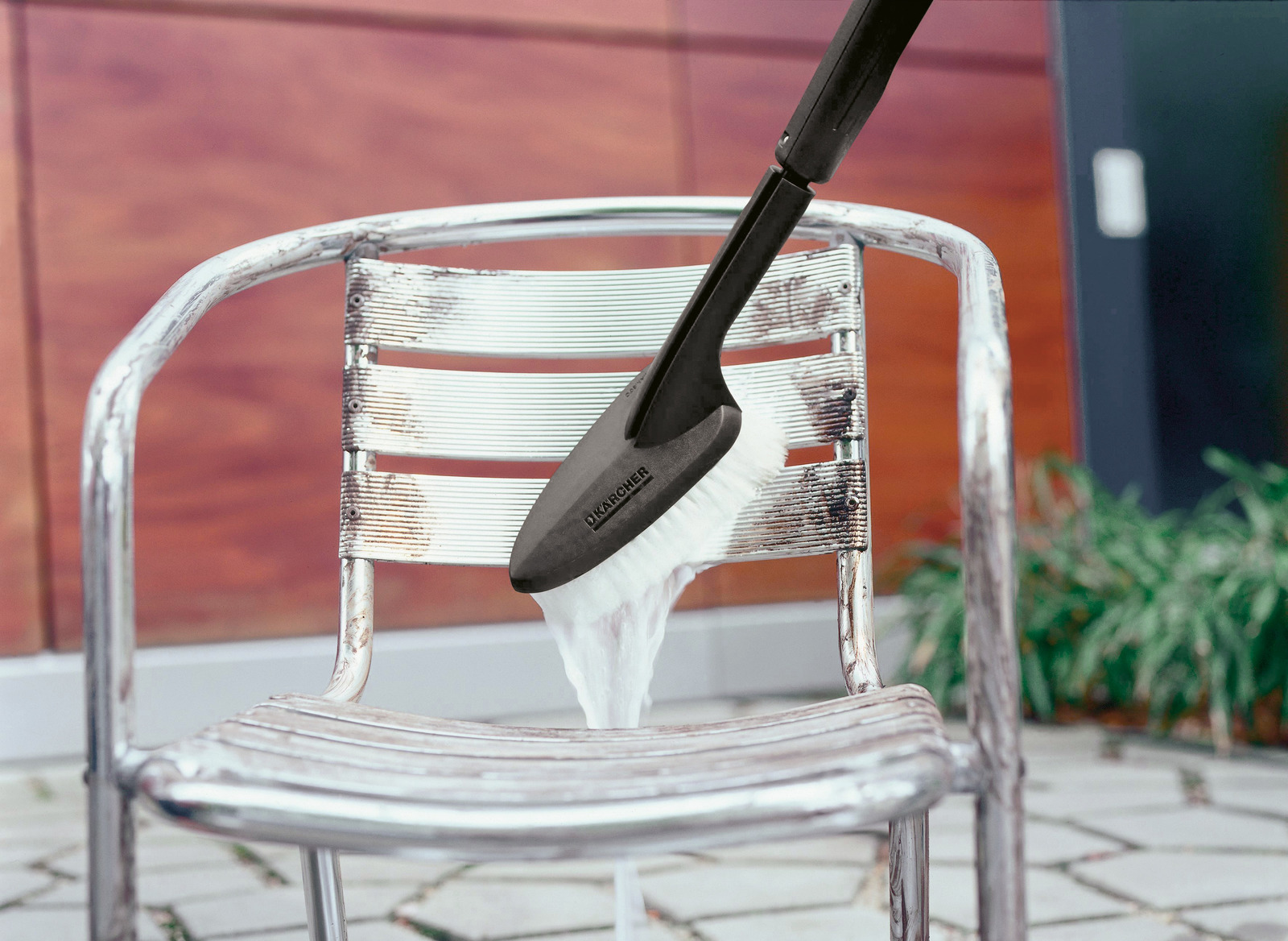 Bộ đầu chà và Bình xịt rửa xe ô tô Karcher