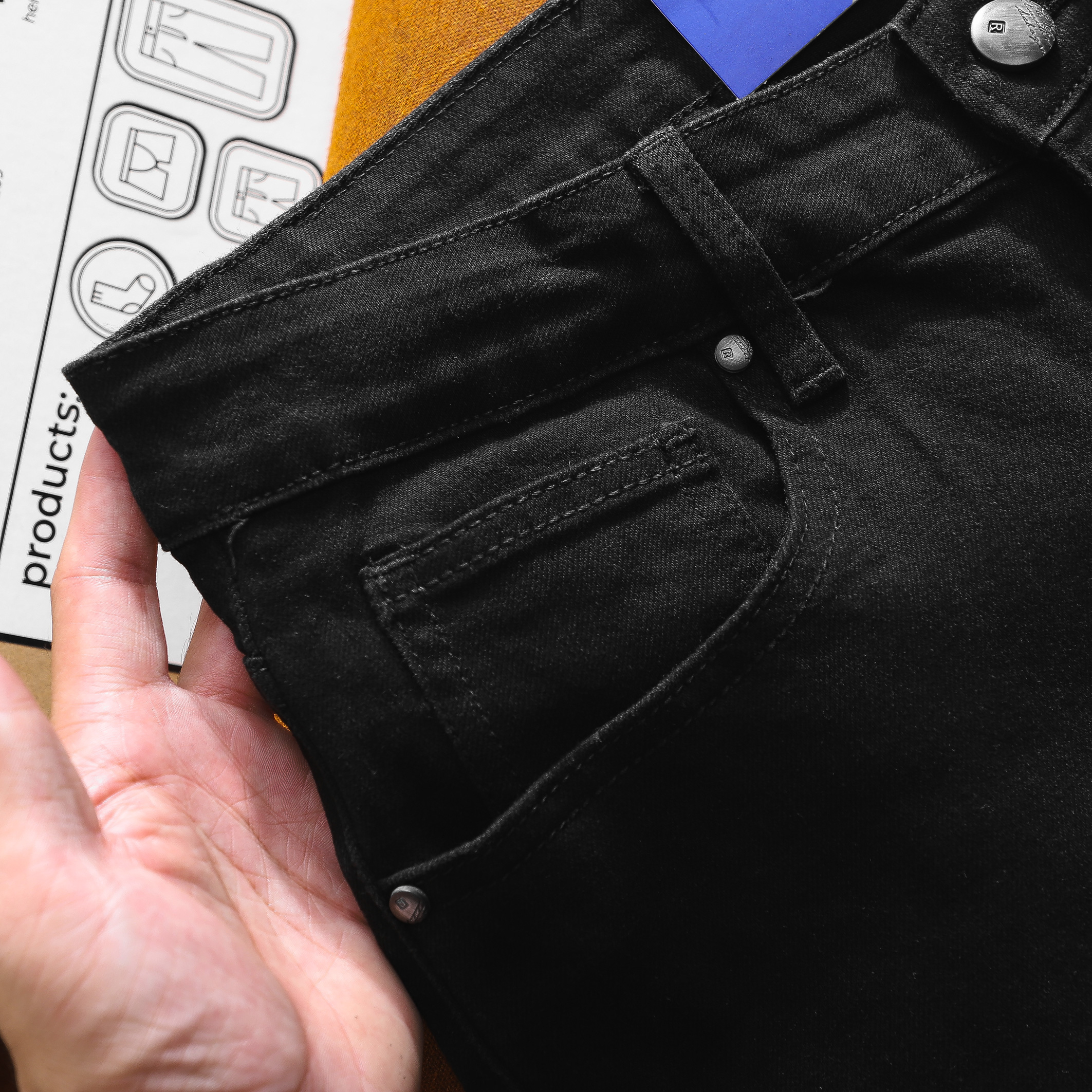 Quần Jean nam SAQJ23 Basic SlimFit Black chất co giản dễ dàng vận động