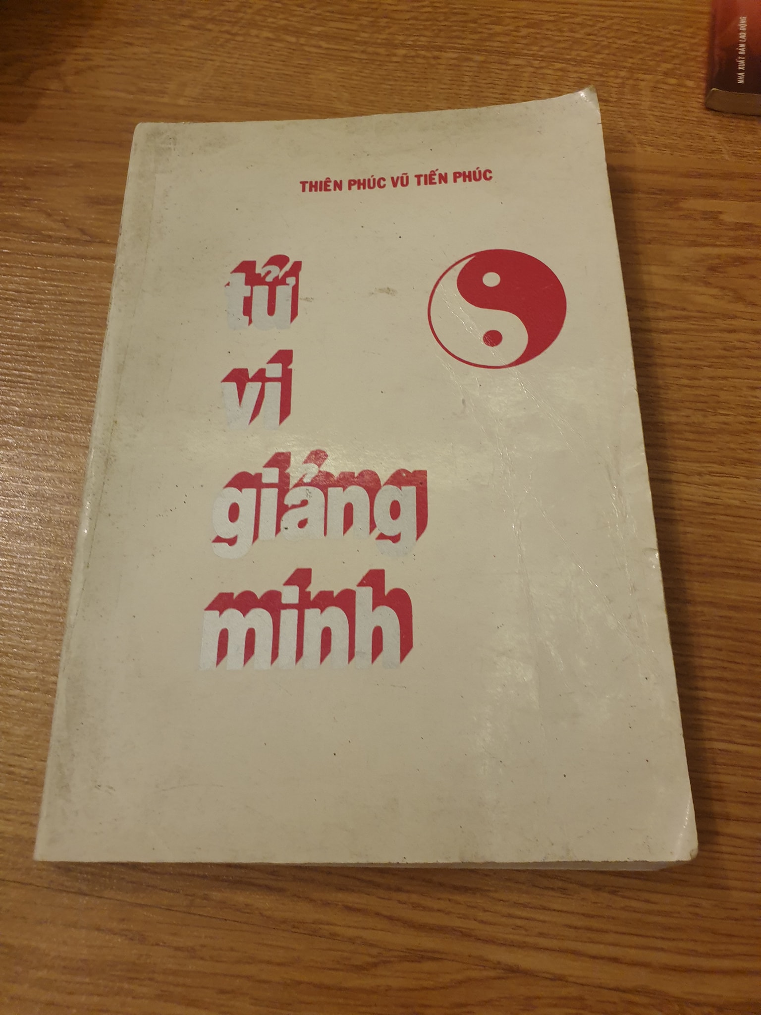 Sách Tử Vi Giảng Minh