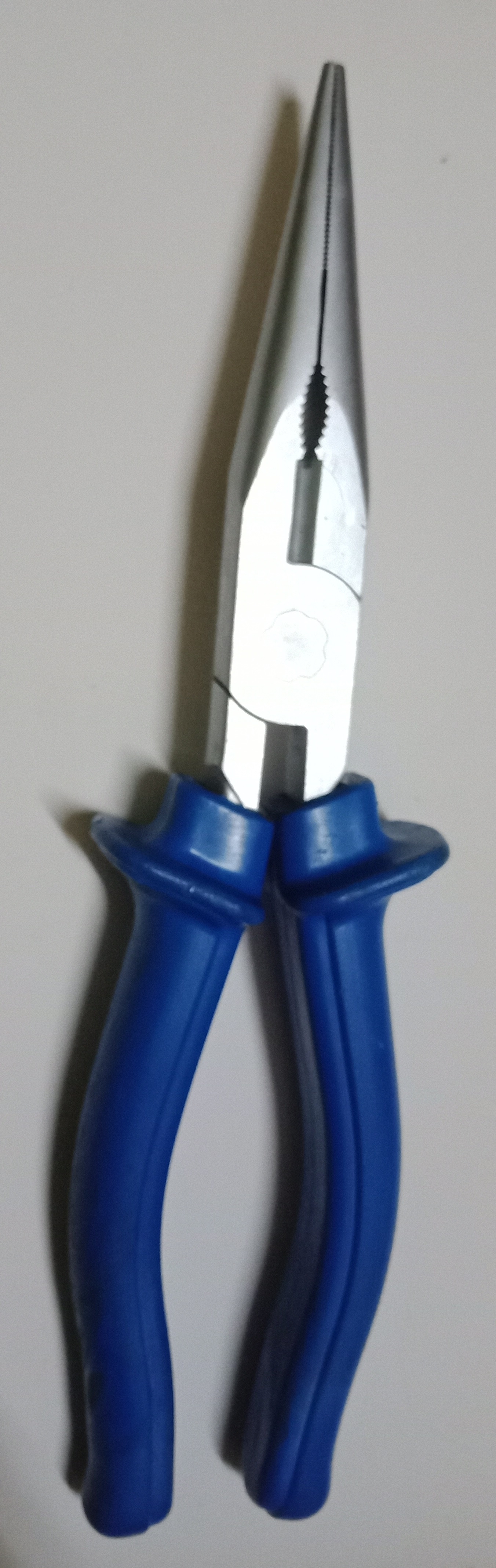 Kìm mỏ nhọn cao cấp vinatool 8 inch