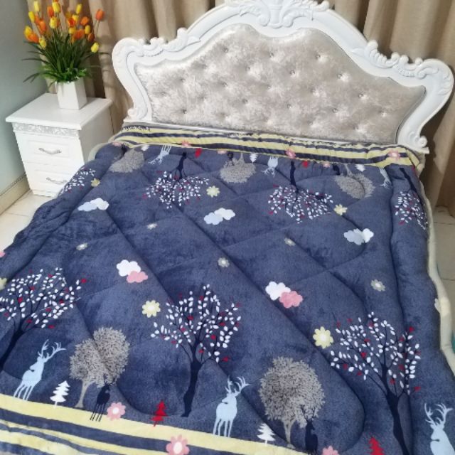 Chăn lông cừu 3 lớp dày siêu ấm 2,5kg.