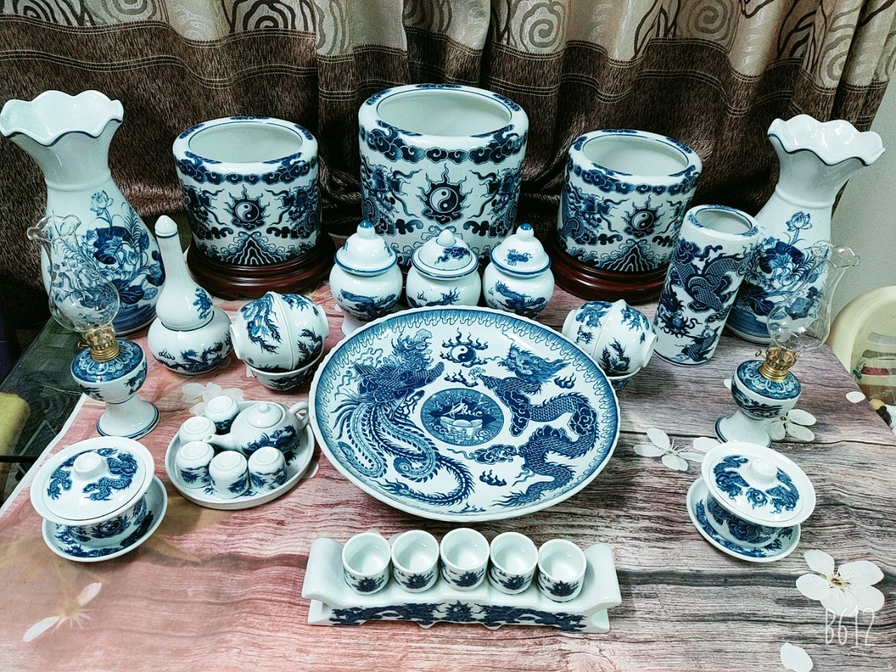 Bộ kỷ ngai 5 chén gốm sứ Bát Tràng ( không bao gồm chén)