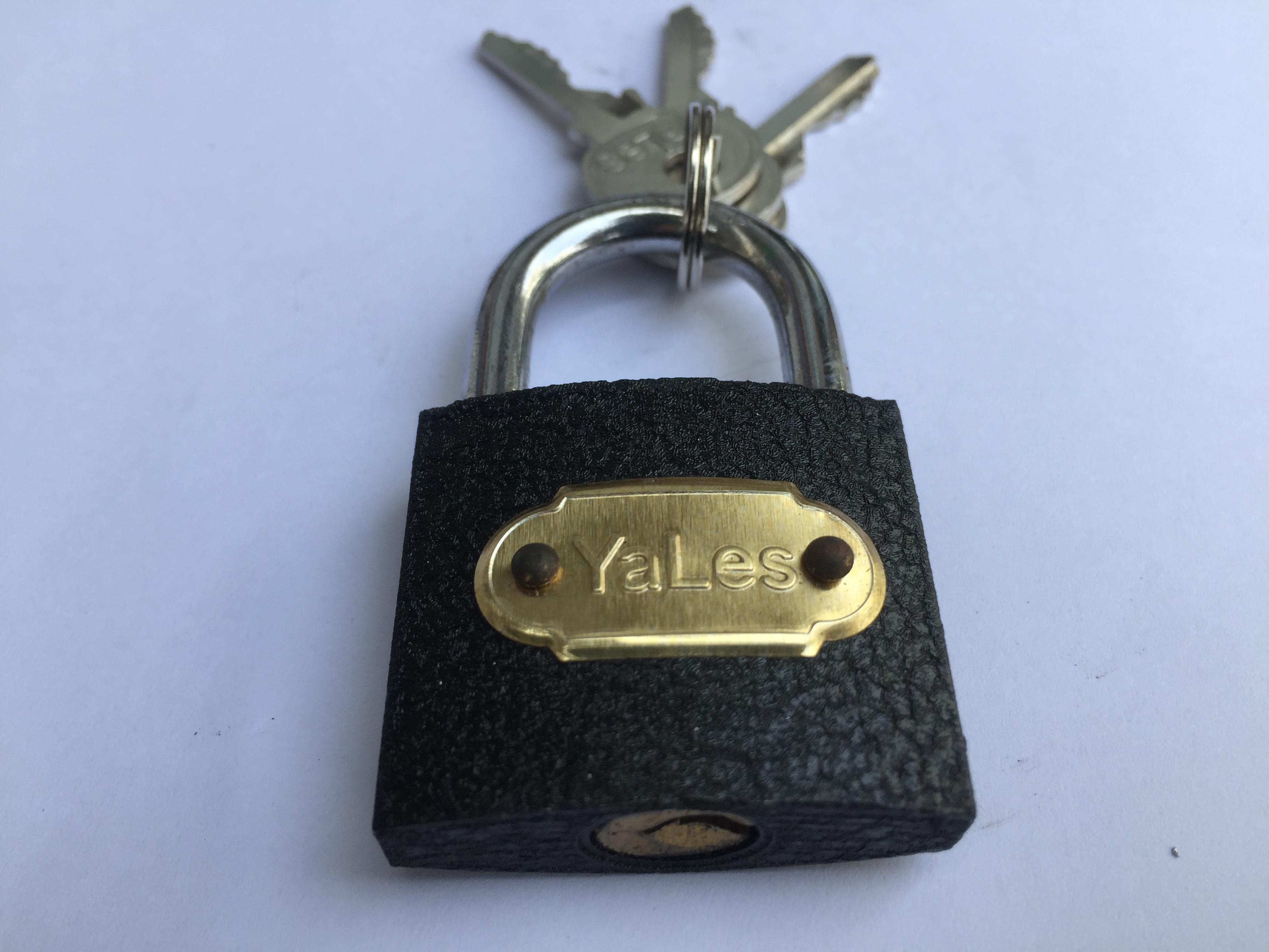 Khóa cửa chống trộm cầu 6