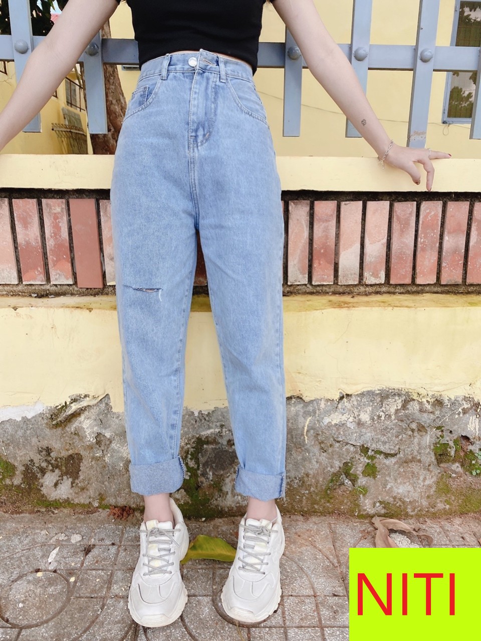 [HCM][ ĐẸP MÊ LI!! ] QUẦN BAGGY JEAN JEAN NỮ LƯNG CAO CAO CẤP NITI MÀU XANH NHẠT RÁCH 1 LINE TRÁI SIÊU ĐẲNG SIÊU THỜI THƯỢNG PHỐI ĐỒ CỰC DỄ ĐỦ SIZE SML
