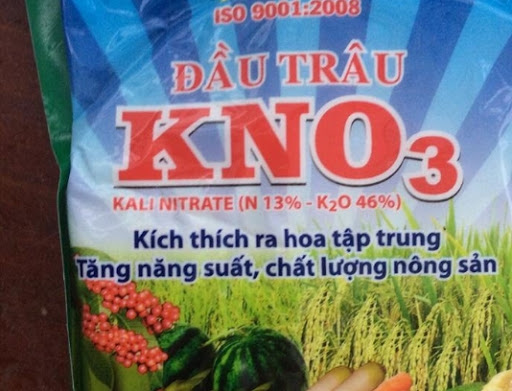 Phân bón lá cao cấp KNO3 Đầu-Trâu-200g