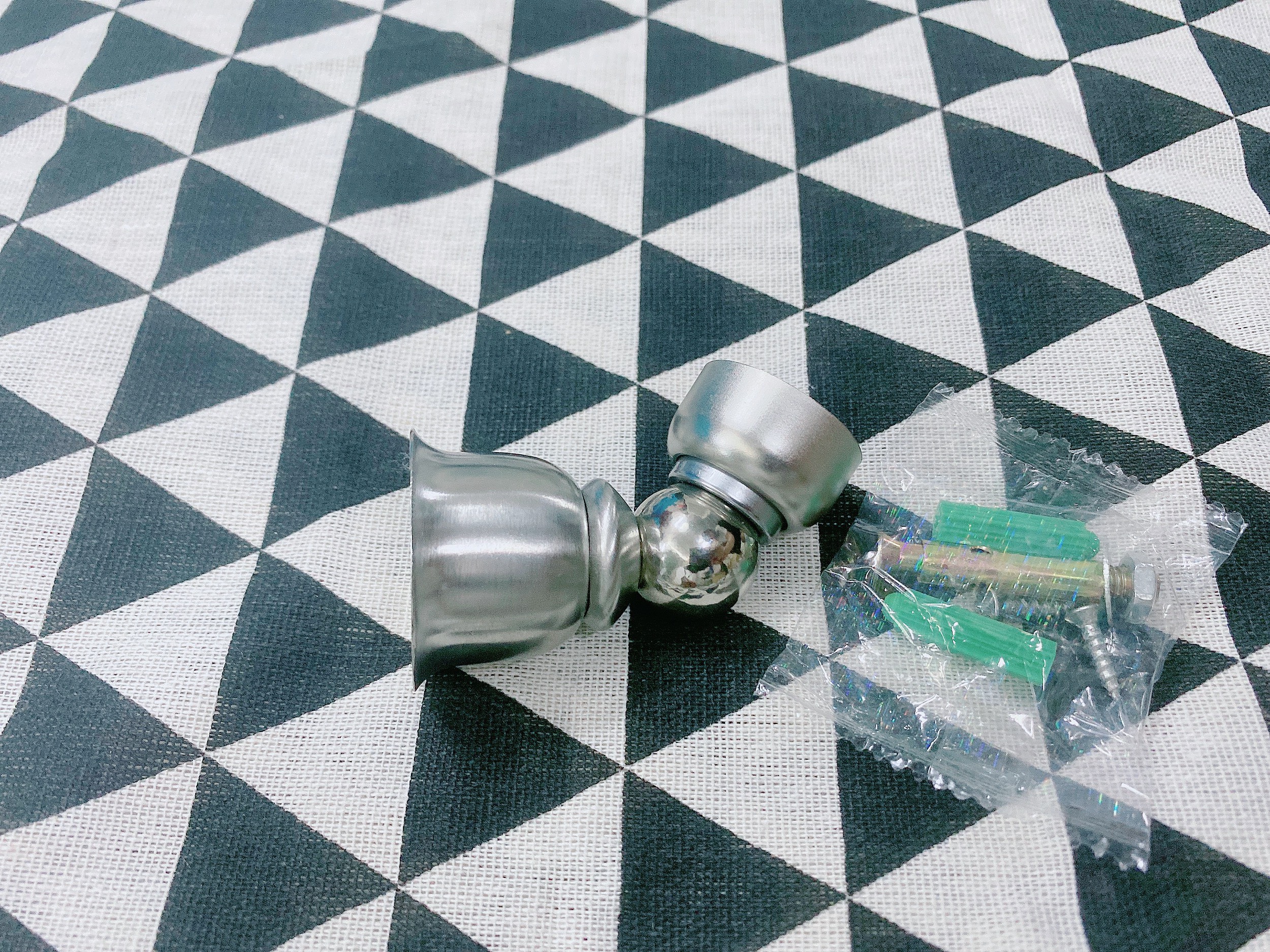 Hít cửa nam châm mã HC07, chặn cửa inox 304 bền đẹp chống va đập cửa siêu tiện dụng