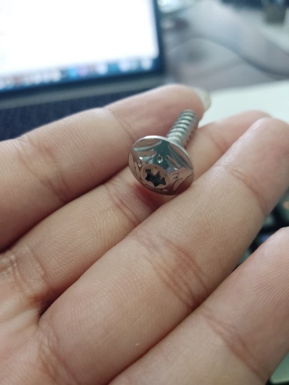 Ốc áo salaya 5 li 20 răng thưa