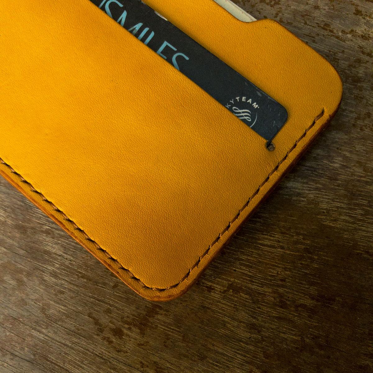 VÍ MINI DA - DA BÒ THẬT - VÍ THỦ CÔNG MÀU VÀNG DTLEATHER DB113