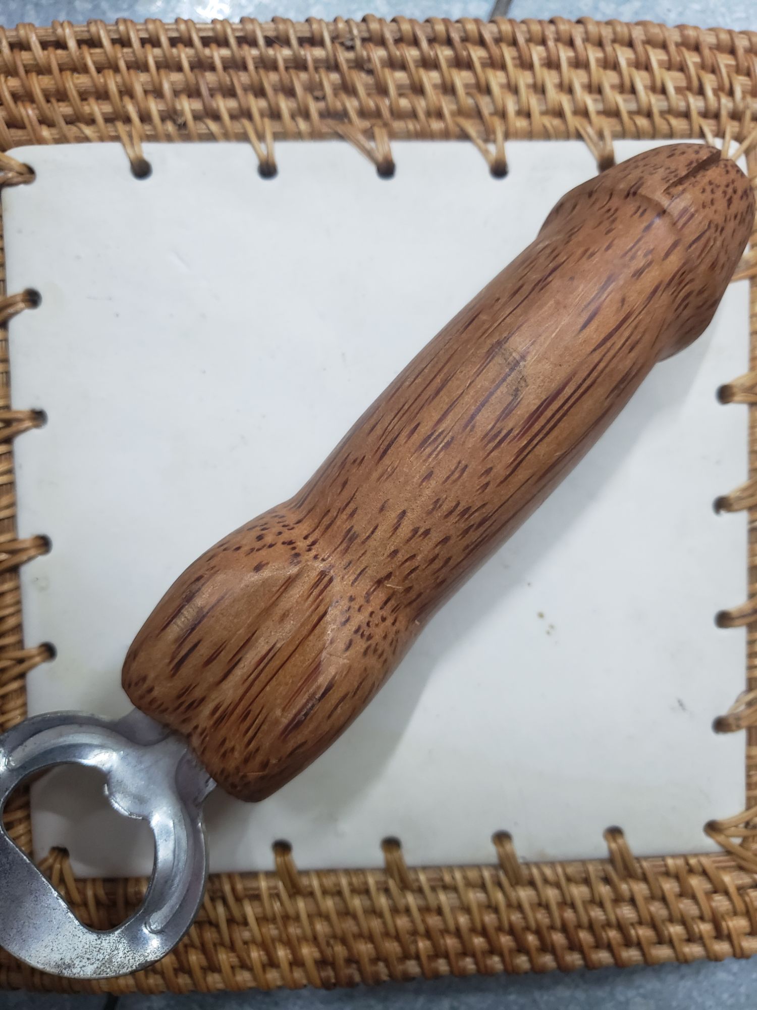 Quà Tặng cho Men - khưi bia độc đáo
