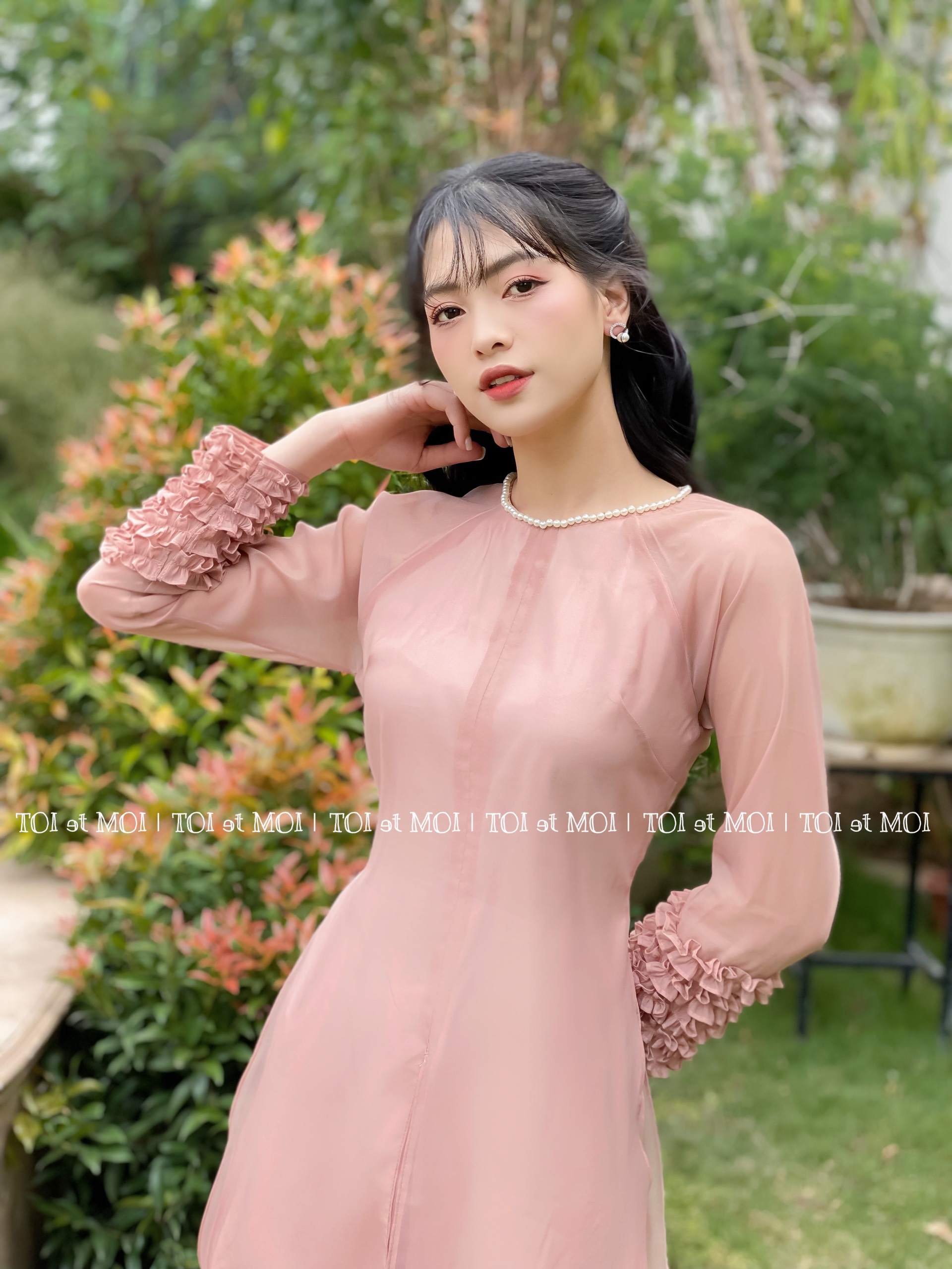ÁO DÀI HUỆ NHI_TOI et MOI (100% ẢNH THẬT TỰ CHỤP)