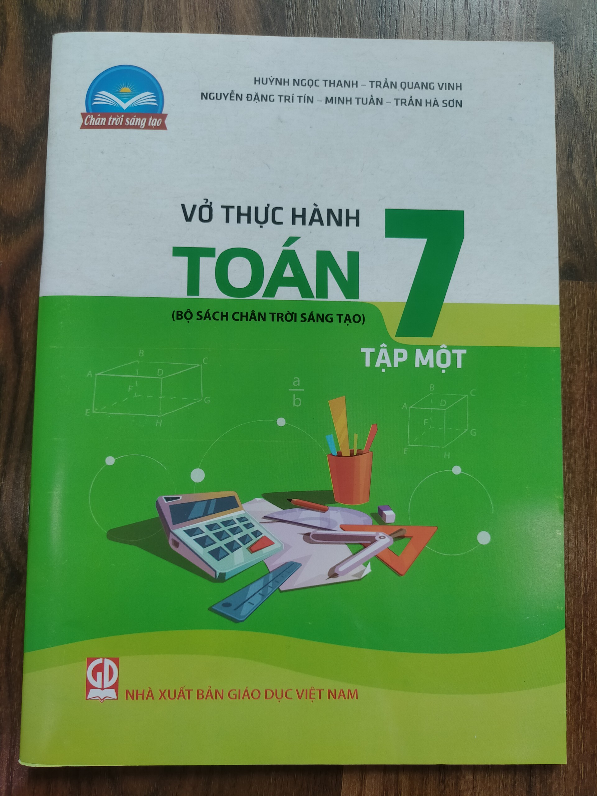 Sách - Vở thực hành Toán 7 - Tập 1 ( Bộ chân trời sáng tạo )
