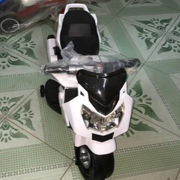 XE MÁY ĐIỆN TRẺ EM PT 600