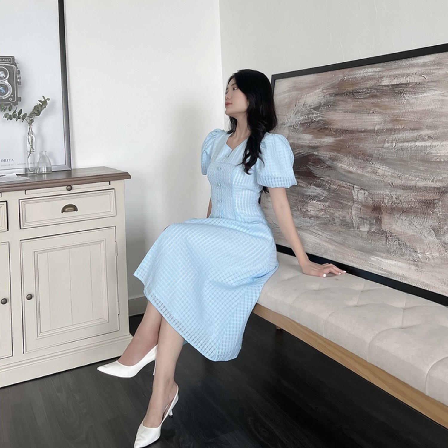 Đầm Dự Tiệc Tay Phồng Nút Bọc HNK365
