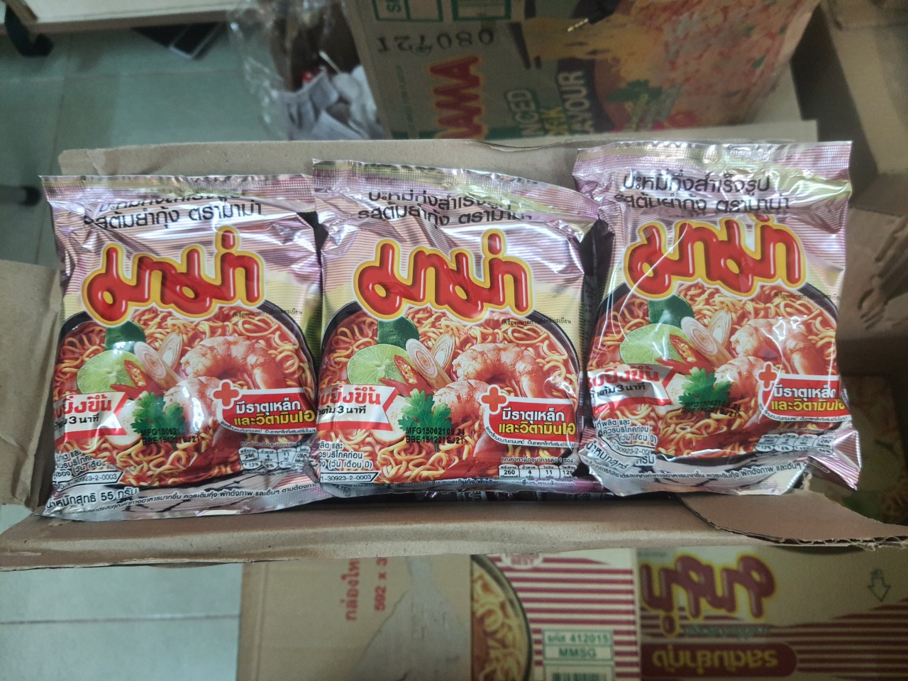 1 Thùng Chua Cay Thái Lan -( 30 gói )