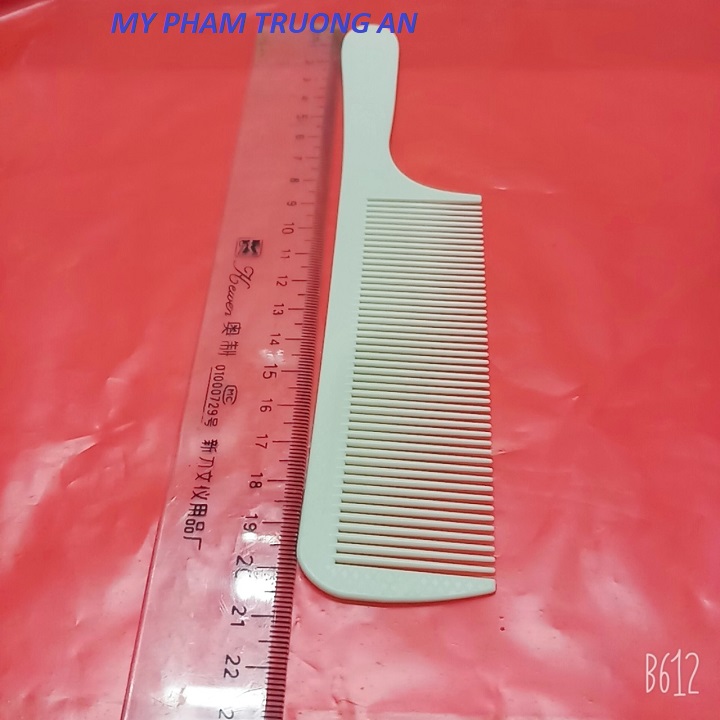 Lược cắt tóc nam 007 bản to