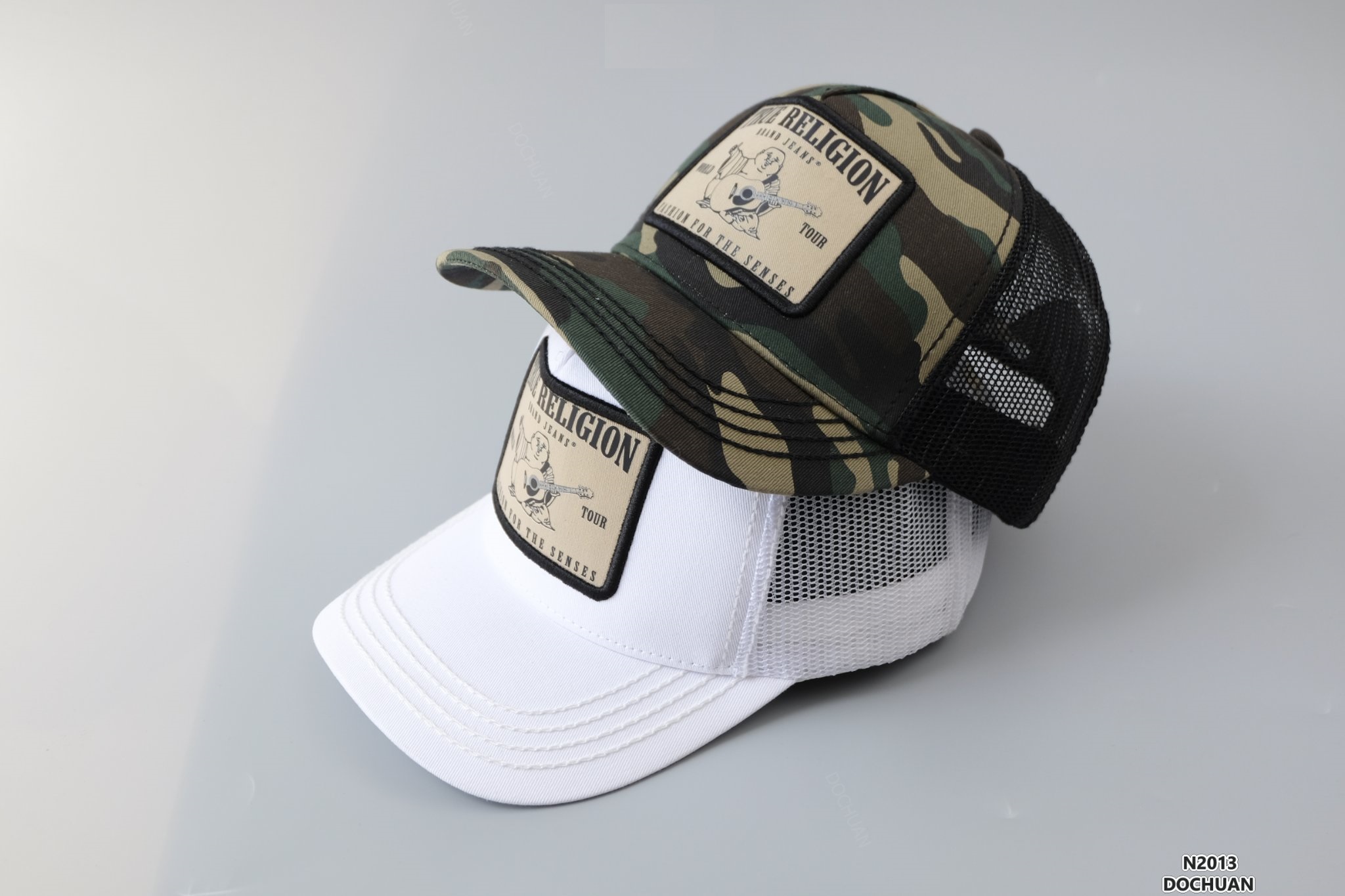 Nón kết lưới ông địa True Religion