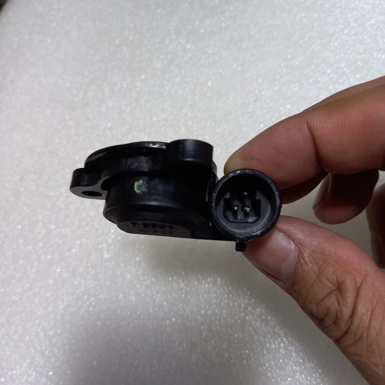 CẢM BIẾN VỊ TRÍ BƯỚM GA MATIZ 2
