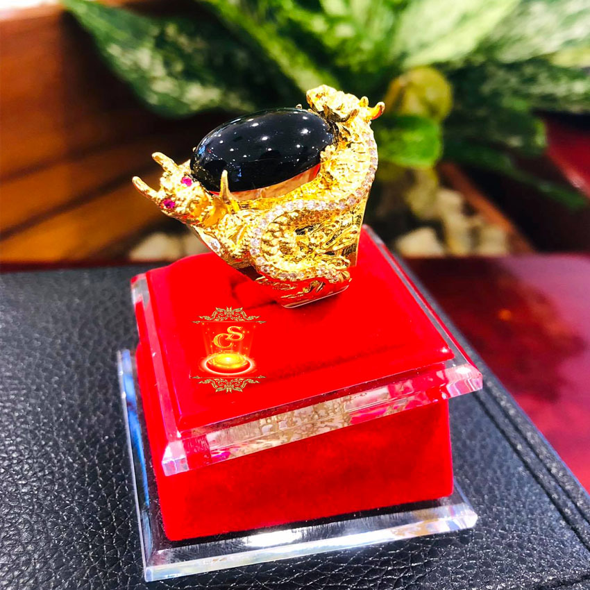 nhẫn nam mạ vàng 18k họa tiết 2 con rồng cuốn quanh viên ngọc - khắc laser tỉ mỉ, kĩ thiệt xi mạ hiện đại, lâu phai bền màu - caraven silver - XD