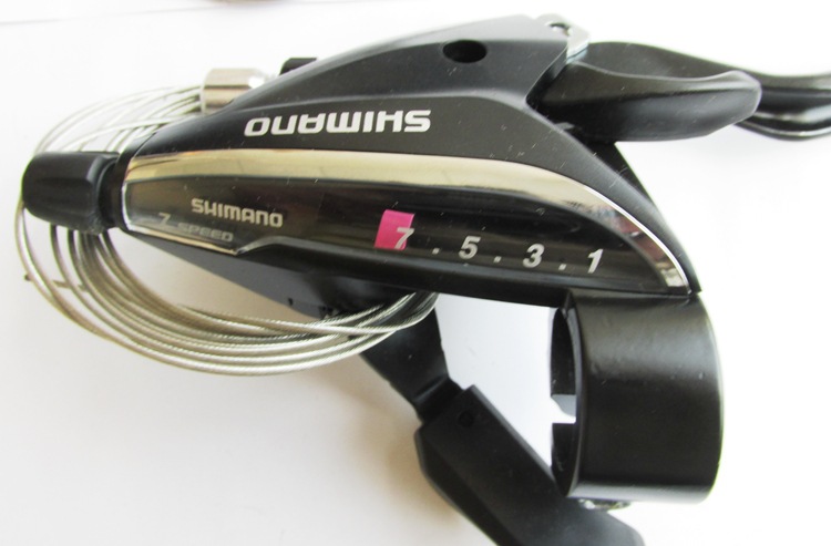 Tay số xe đạp thể thao 3x7 Shimano