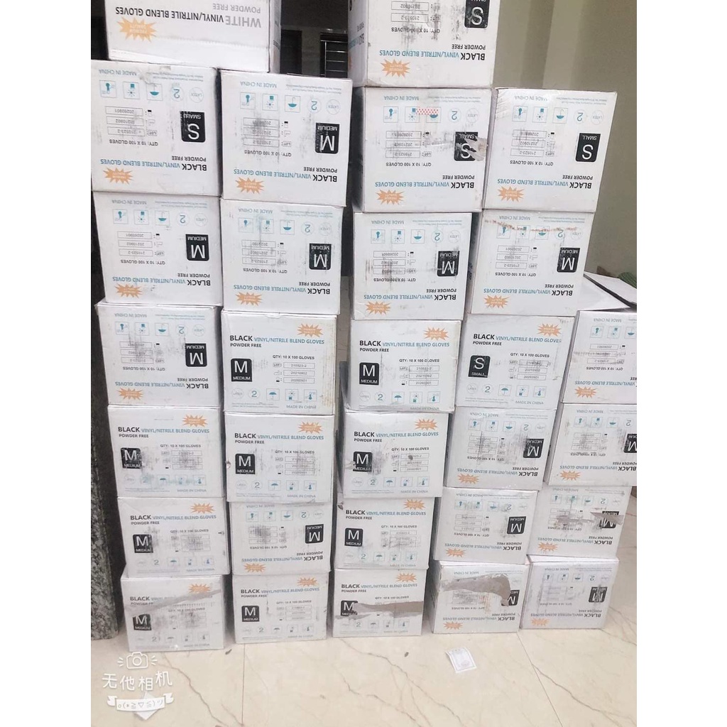 Hộp 100 chiếc găng tay màu đen không bột