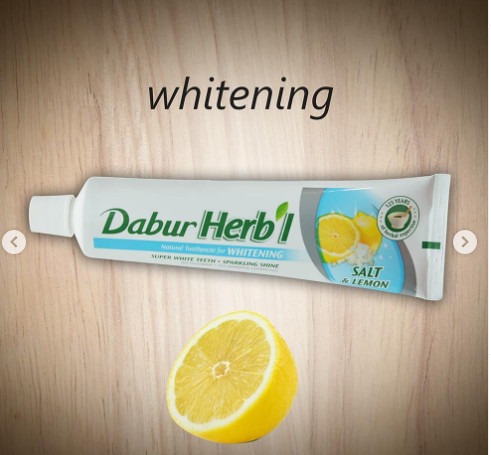 Kem đánh răng Dabur- Làm trắng răng 150g